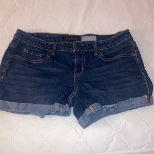 Jean shorts!